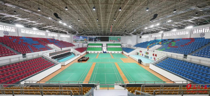 △2月23日，升级改造中的清新体育馆。清远日报记者 江元威 摄